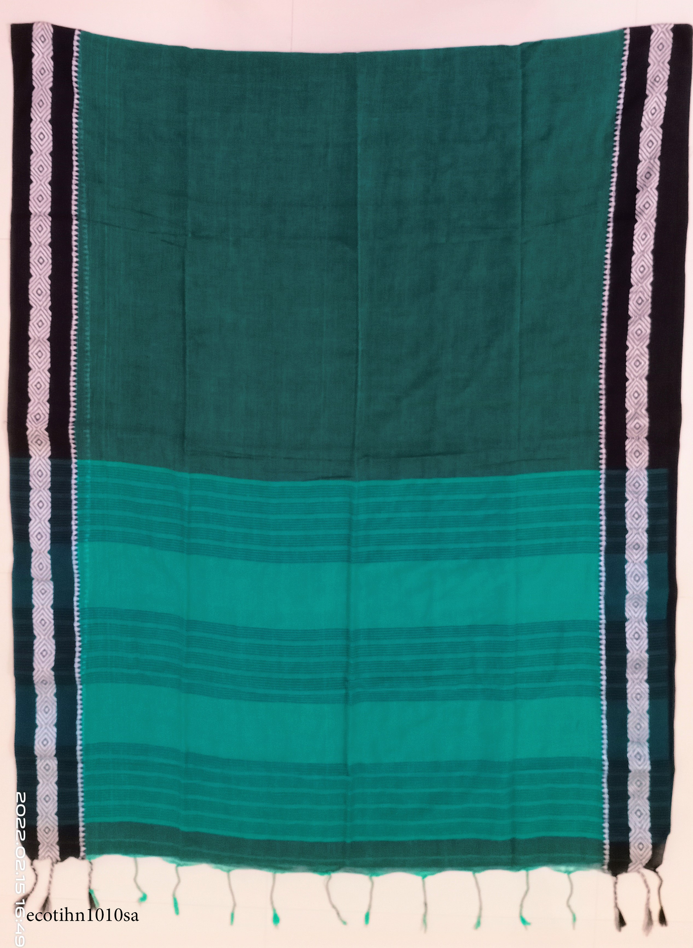 Green &amp; Black Handloom cotton saree with Designer Border