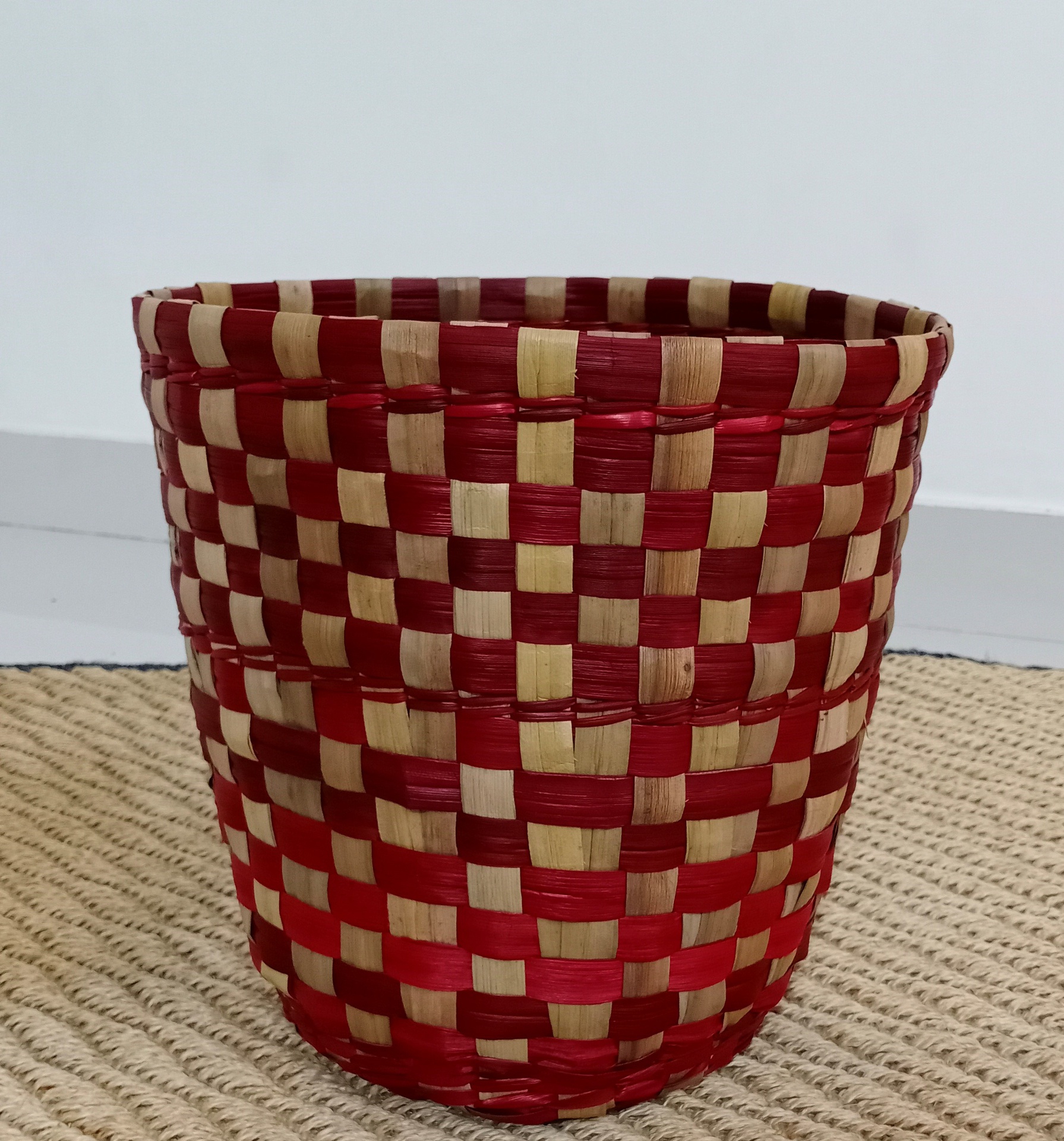 Screw pine Leaf Handmade Dustbin