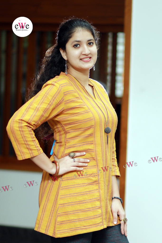 Khadi Short top