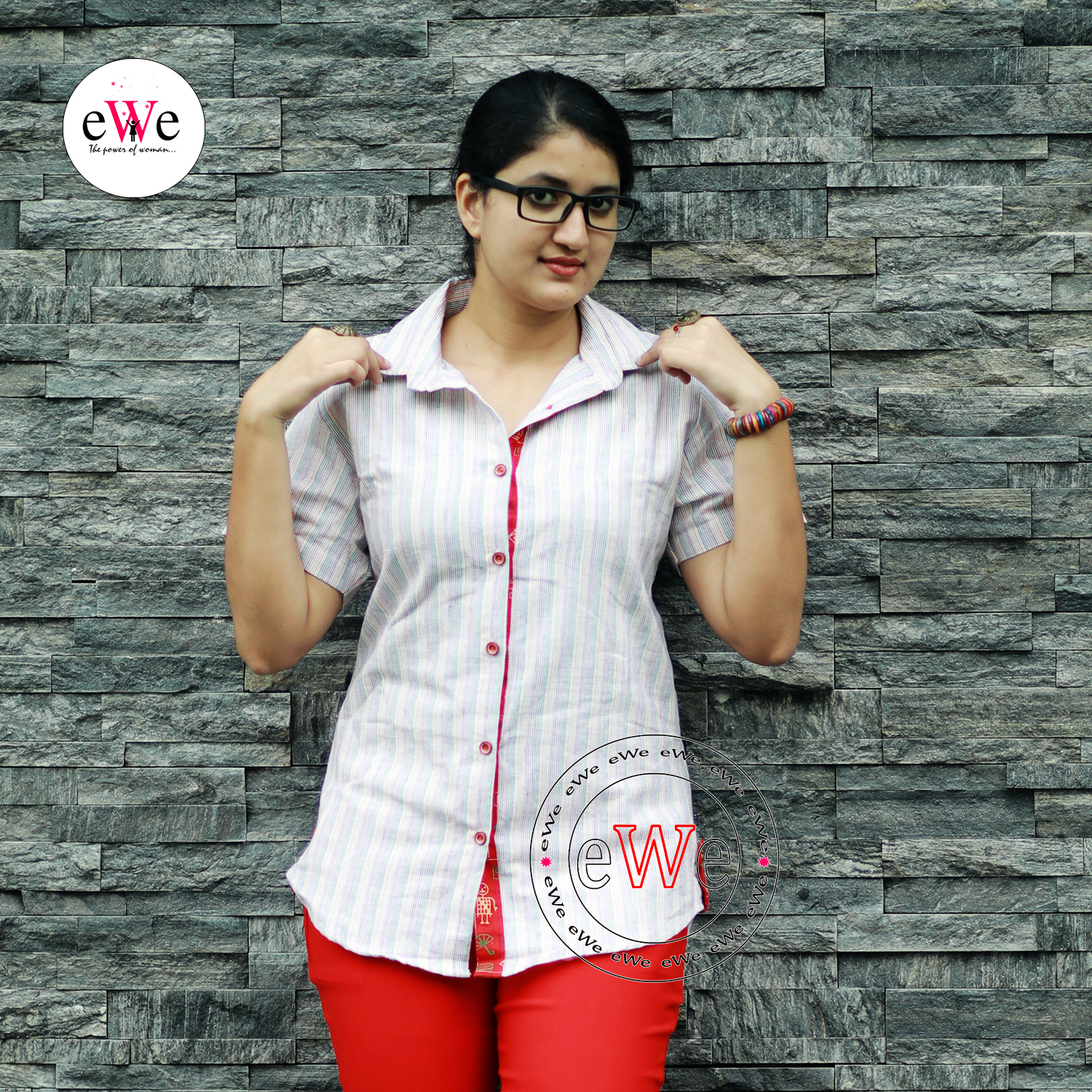Khadi Ladies Shirt - White &amp; Red