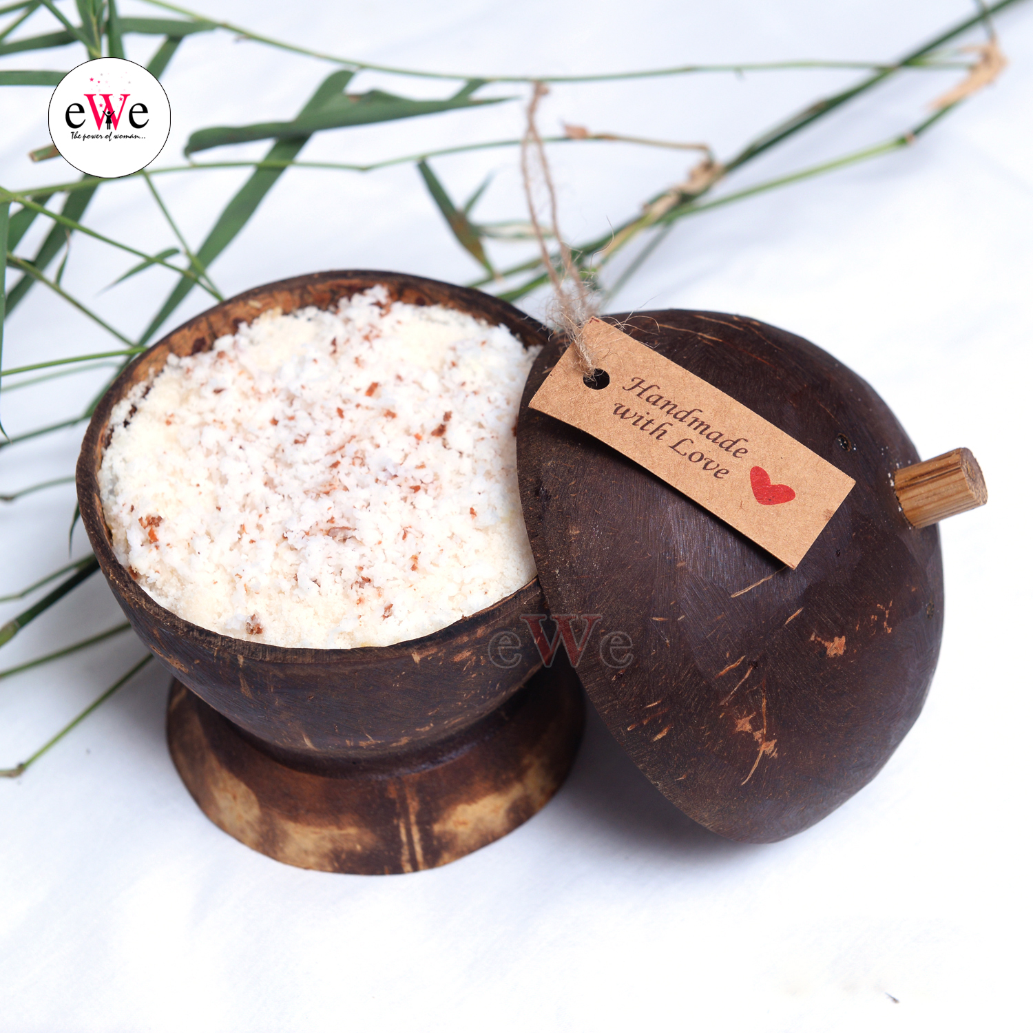 Bamboo Handcrafted Coconut Shell Puttu Maker (Chiratta Puttu Kutti)
