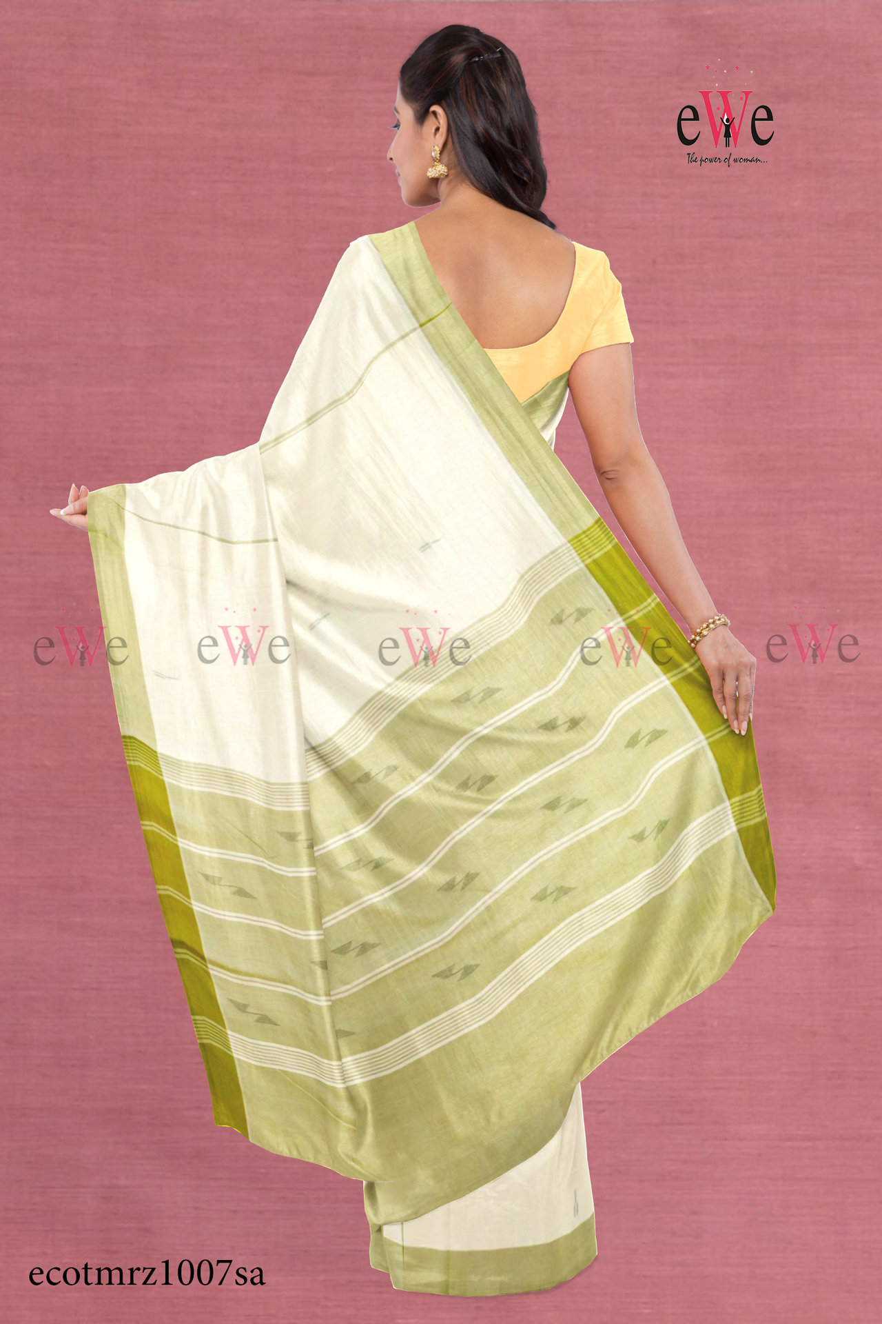 Off White &amp; Green Handspun Handwoven Handloom saree